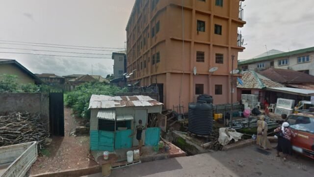 thumbnailpanoid-Wde7YcxaX8vN_QioXxsgAcb_clientsearch.gws-prod.gpsw800h500yaw324.9247pitch0thumbfov100.jpeg
