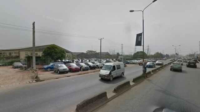 thumbnailpanoid-eieb9UmHgbNA_WsmKdM_gcb_clientsearch.gws-prod.gpsw800h500yaw128.29611pitch0thumbfov100.jpeg