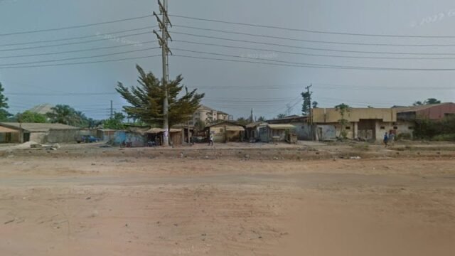 thumbnailpanoid0i_p3x8cqRtA3OYd3gJQIQcb_clientsearch.gws-prod.gpsw800h500yaw141.78395pitch0thumbfov100.jpeg