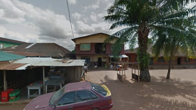 thumbnailpanoid0v9g8cuE_JEAN1H1KSTyhQcb_clientsearch.gws-prod.gpsw800h500yaw18.897186pitch0thumbfov100.jpeg