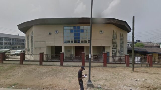 thumbnailpanoid0wMc_ykwLOc_KtmXMSKPiAcb_clientsearch.gws-prod.gpsw800h500yaw212.24739pitch0thumbfov100.jpeg