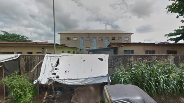 thumbnailpanoid2WR3nUVwYFf5Pa6uL8-HzQcb_clientsearch.gws-prod.gpsw800h500yaw319.85846pitch0thumbfov100.jpeg