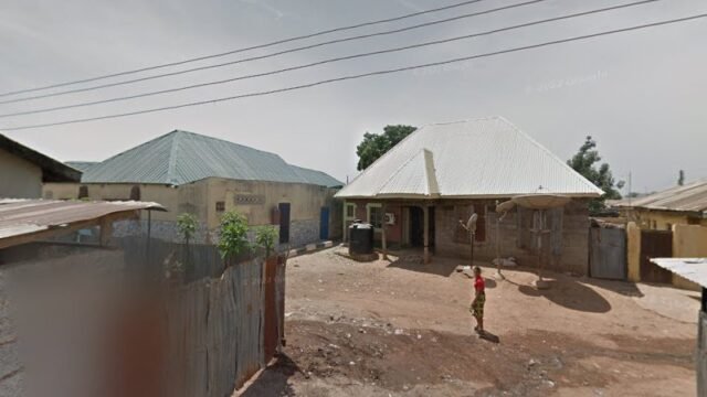 thumbnailpanoid3Vc5tssDtA5pN84D_hbmKQcb_clientsearch.gws-prod.gpsw800h500yaw149.27397pitch0thumbfov100.jpeg