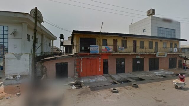 thumbnailpanoid4FXURMje0QLHmnpc1y82dQcb_clientsearch.gws-prod.gpsw800h500yaw258.03653pitch0thumbfov100.jpeg