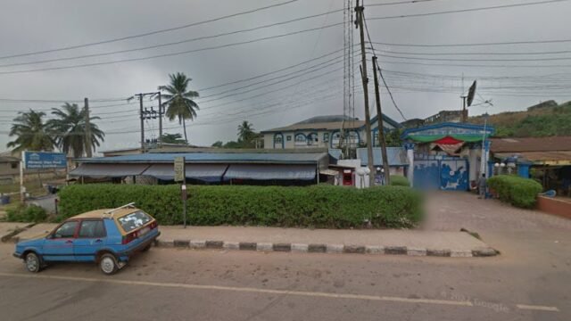thumbnailpanoid4ckiVnKamKWARzYBw48o5wcb_clientsearch.gws-prod.gpsw800h500yaw336.4362pitch0thumbfov100.jpeg