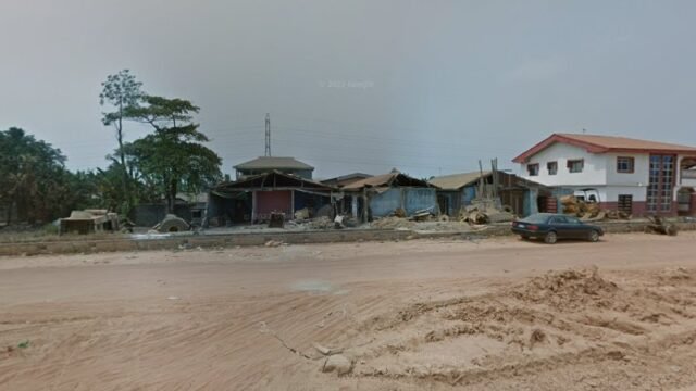 thumbnailpanoid4gBnHmzwrsoUWWMvk18dxgcb_clientsearch.gws-prod.gpsw800h500yaw310.89603pitch0thumbfov100.jpeg