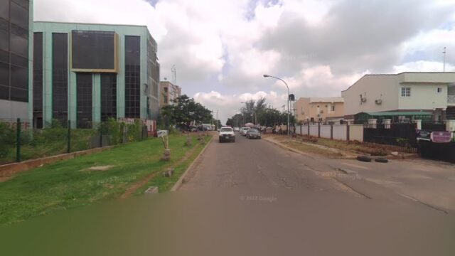thumbnailpanoid52t6Srou8DBDW6jwfISfzwcb_clientsearch.gws-prod.gpsw800h500yaw310.83618pitch0thumbfov100.jpeg