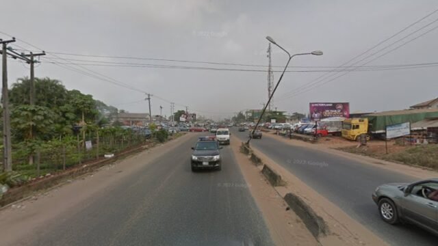 thumbnailpanoid5K8h1d1f5Bh8dJq4fsaUWQcb_clientsearch.gws-prod.gpsw800h500yaw353.67697pitch0thumbfov100.jpeg