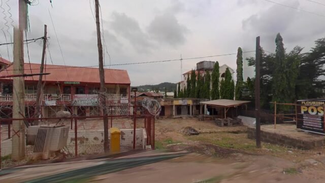 thumbnailpanoid5ufIe7OZGUCfHMmfW8mc2Acb_clientsearch.gws-prod.gpsw800h500yaw207.64948pitch0thumbfov100.jpeg