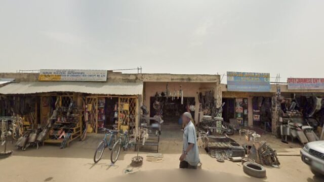 thumbnailpanoid8gUtMJ7a01kumPzg8WP_Bwcb_clientsearch.gws-prod.gpsw800h500yaw270.8832pitch0thumbfov100.jpeg