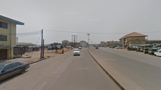 thumbnailpanoid9AImvu_QZk9ag-KhneMlgAcb_clientsearch.gws-prod.gpsw800h500yaw220.76196pitch0thumbfov100.jpeg