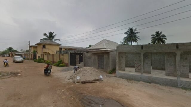 thumbnailpanoid9FdK_0VGP7HBHhy_mJMsDgcb_clientsearch.gws-prod.gpsw800h500yaw163.00183pitch0thumbfov100.jpeg