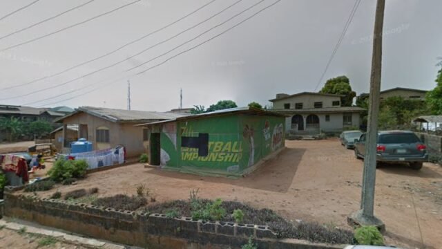 thumbnailpanoidAI9vg36QVgmjSF1okRULKAcb_clientsearch.gws-prod.gpsw800h500yaw170.11406pitch0thumbfov100.jpeg