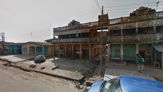 thumbnailpanoidAMepvExDP4vCbbjGh9dr4Acb_clientsearch.gws-prod.gpsw800h500yaw110.837906pitch0thumbfov100.jpeg