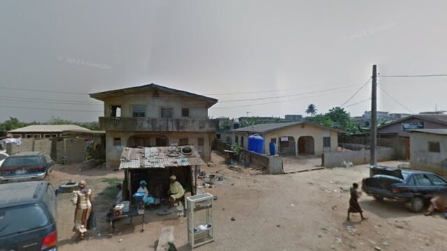 thumbnailpanoidArBI7JcdNBG_FjrNH4cklgcb_clientsearch.gws-prod.gpsw800h500yaw186.05557pitch0thumbfov100.jpeg