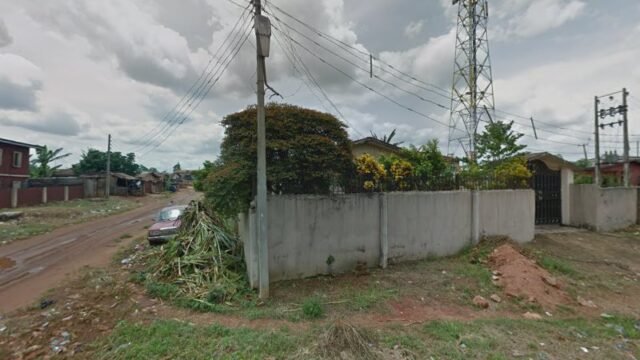 thumbnailpanoidC6U0IYUF-dEy1G5ydV-snAcb_clientsearch.gws-prod.gpsw800h500yaw2.131267pitch0thumbfov100.jpeg