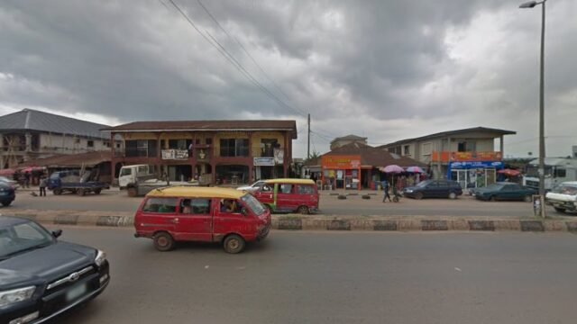 thumbnailpanoidDZVQPoAJ-G_5EmL10Laxjwcb_clientsearch.gws-prod.gpsw800h500yaw41.826565pitch0thumbfov100.jpeg