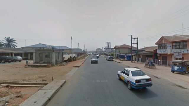 thumbnailpanoidG9KWE8ftl87auLFxeb6tlAcb_clientsearch.gws-prod.gpsw800h500yaw142.63077pitch0thumbfov100.jpeg