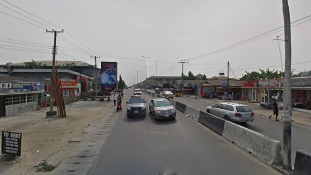 thumbnailpanoidGNjMMZQswVvgnZ6oYrlYgAcb_clientsearch.gws-prod.gpsw800h500yaw238.20668pitch0thumbfov100.jpeg