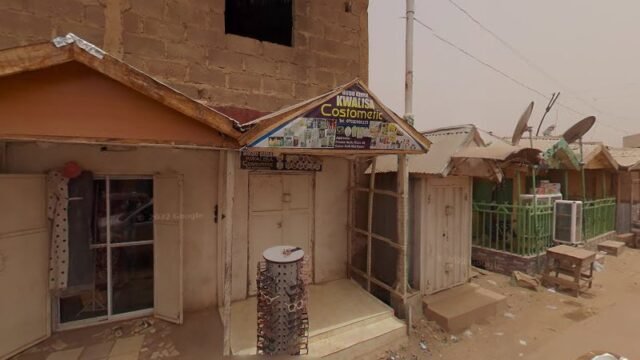 thumbnailpanoidGcZobxbEs5ba_8P8jICKgQcb_clientsearch.gws-prod.gpsw800h500yaw154.44305pitch0thumbfov100.jpeg