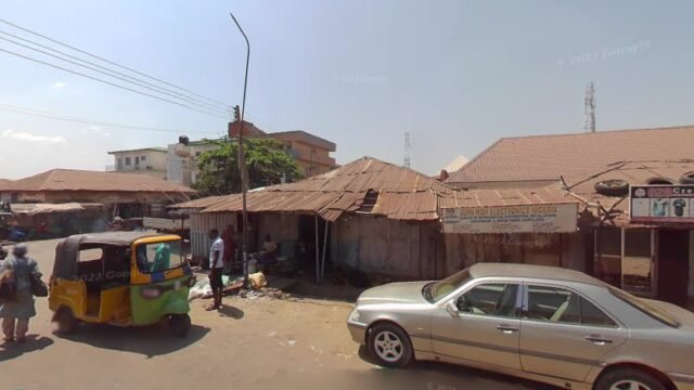 thumbnailpanoidGgnqU_idI_MKcm4ryt-r3Qcb_clientsearch.gws-prod.gpsw800h500yaw243.44716pitch0thumbfov100.jpeg