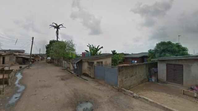 thumbnailpanoidGyTSQIldZnc_Bg7buJLqbAcb_clientsearch.gws-prod.gpsw800h500yaw123.47733pitch0thumbfov100.jpeg