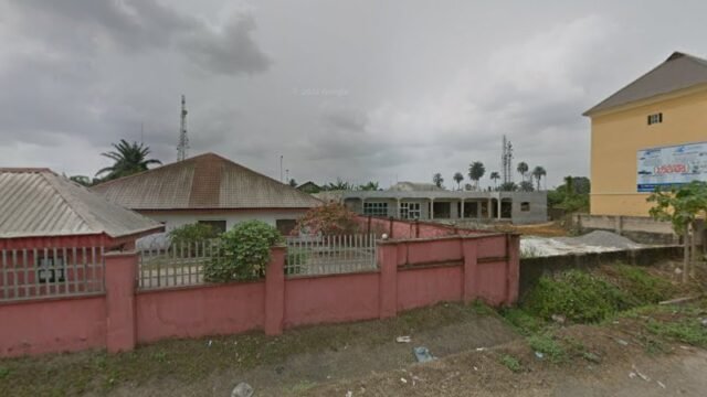 thumbnailpanoidH1tJ2IjwZs5a8GiLIVMTjgcb_clientsearch.gws-prod.gpsw800h500yaw200.49306pitch0thumbfov100.jpeg
