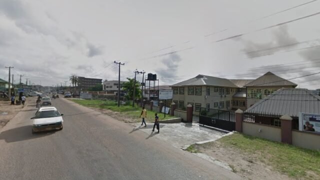 thumbnailpanoidHIzDKd2DJ0nLHGbDs3h2OAcb_clientsearch.gws-prod.gpsw800h500yaw83.571495pitch0thumbfov100.jpeg