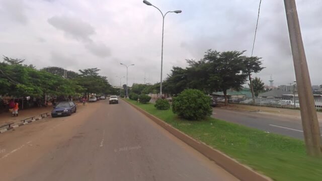 thumbnailpanoidItGVw_H_vMtm4-F20j-MQcb_clientsearch.gws-prod.gpsw800h500yaw255.9909pitch0thumbfov100.jpeg