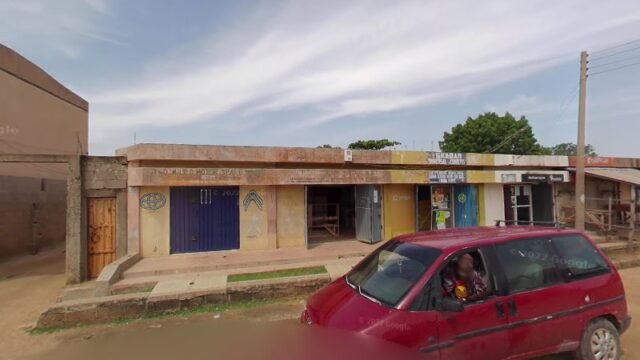 thumbnailpanoidKll9Gxjapg0PfLvCsw8JnAcb_clientsearch.gws-prod.gpsw800h500yaw237.38055pitch0thumbfov100.jpeg