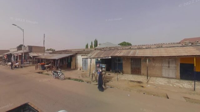 thumbnailpanoidLxM-FqsGsIwSbvBxHvRAZwcb_clientsearch.gws-prod.gpsw800h500yaw215.21735pitch0thumbfov100.jpeg