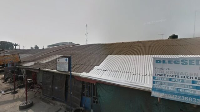 thumbnailpanoidM2jt80Udbc4N71wJGcHBNgcb_clientsearch.gws-prod.gpsw800h500yaw166.8321pitch0thumbfov100.jpeg