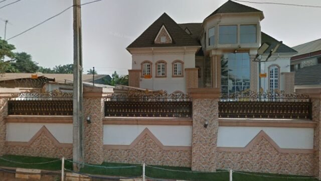 thumbnailpanoidO19MXv969Y538BfnFgMYpQcb_clientsearch.gws-prod.gpsw800h500yaw178.00432pitch0thumbfov100.jpeg