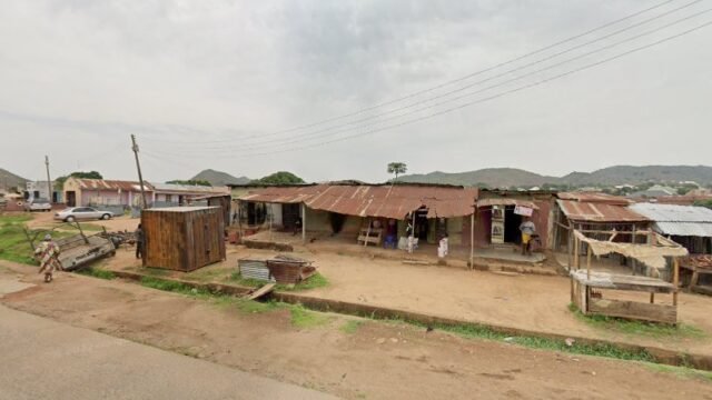 thumbnailpanoidO315Lb1ENa2zEHu_I88hcgcb_clientsearch.gws-prod.gpsw800h500yaw34.693264pitch0thumbfov100.jpeg