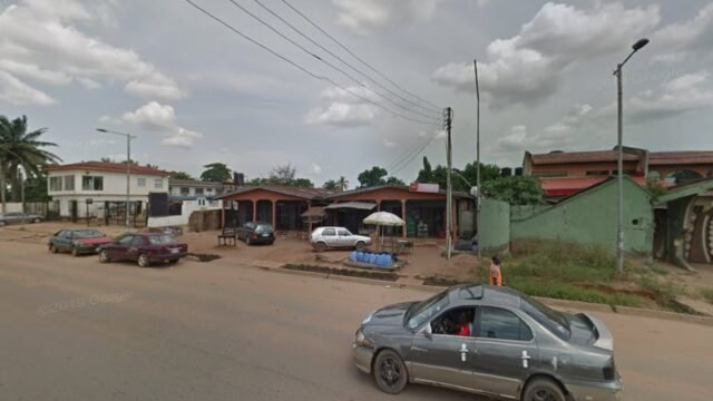 thumbnailpanoidOgHn0HCarSEObGUgY3mvjQcb_clientsearch.gws-prod.gpsw800h500yaw145.37468pitch0thumbfov100.jpeg