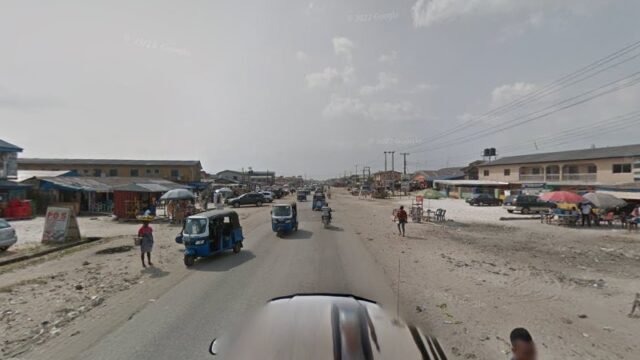 thumbnailpanoidOiH1Scl5TD9LkPLJkawhMQcb_clientsearch.gws-prod.gpsw800h500yaw275.7224pitch0thumbfov100.jpeg