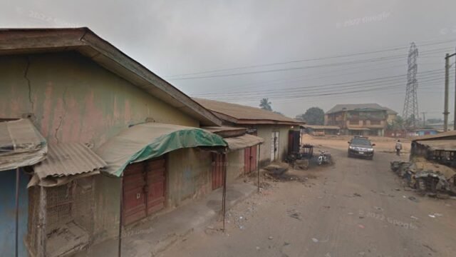 thumbnailpanoidQQx-e-P4kyMm6PLFLRyc-Qcb_clientsearch.gws-prod.gpsw800h500yaw297.27698pitch0thumbfov100.jpeg