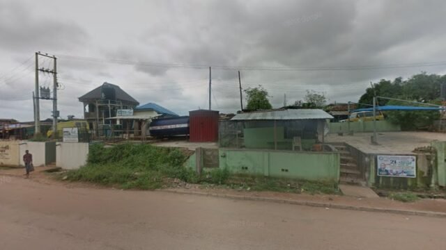 thumbnailpanoidR2Qc3HNGH96Fh869JQiC0Acb_clientsearch.gws-prod.gpsw800h500yaw136.84045pitch0thumbfov100.jpeg