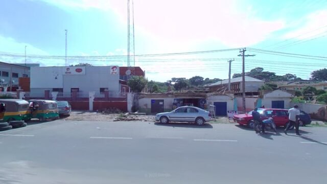 thumbnailpanoidRIn5tcPgdnIAflwOS5xJfQcb_clientsearch.gws-prod.gpsw800h500yaw279.5526pitch0thumbfov100.jpeg