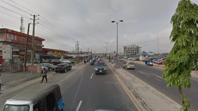 thumbnailpanoidRj7eBx4AV1EFcsZDUOlLnQcb_clientsearch.gws-prod.gpsw800h500yaw224.75453pitch0thumbfov100.jpeg
