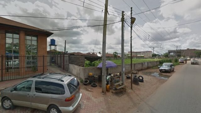 thumbnailpanoidRmrHOFXJuYJUgYQGUXFZVwcb_clientsearch.gws-prod.gpsw800h500yaw67.324394pitch0thumbfov100.jpeg