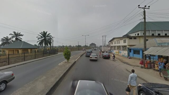 thumbnailpanoidSmjil1F6CQ6FXHW0nv8dEAcb_clientsearch.gws-prod.gpsw800h500yaw303.30103pitch0thumbfov100-1.jpeg
