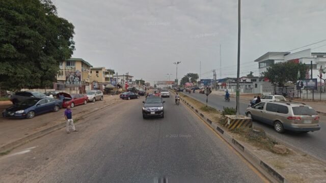 thumbnailpanoidTcN_UBX855ih4bgAN3hYmAcb_clientsearch.gws-prod.gpsw800h500yaw328.58585pitch0thumbfov100.jpeg