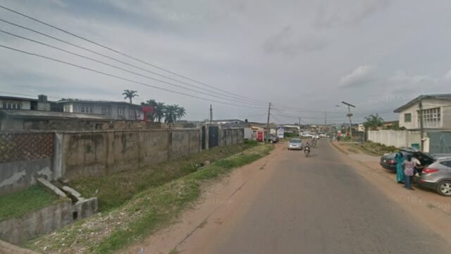 thumbnailpanoidUHfOeIFLBGOTHRrI9UYASwcb_clientsearch.gws-prod.gpsw800h500yaw54.89549pitch0thumbfov100.jpeg