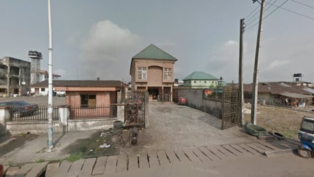 thumbnailpanoidUIz2Y1bli1O5z7M1ylXJUwcb_clientsearch.gws-prod.gpsw800h500yaw319.79996pitch0thumbfov100.jpeg