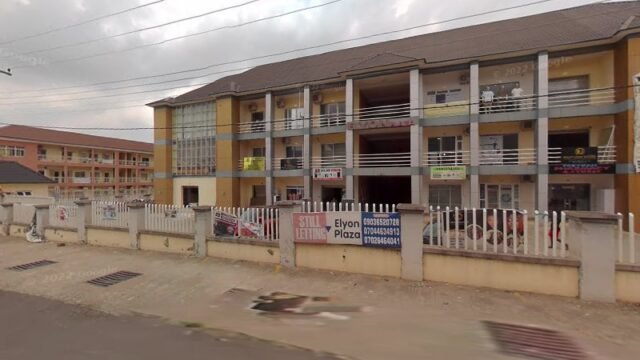 thumbnailpanoidUaaYUEX42159UtP7u9giugcb_clientsearch.gws-prod.gpsw800h500yaw157.55708pitch0thumbfov100.jpeg