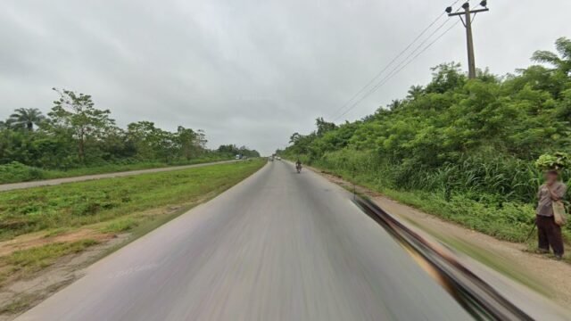 thumbnailpanoidV6oI7jP0Rv0YsWbDwVhrNwcb_clientsearch.gws-prod.gpsw800h500yaw229.5578pitch0thumbfov100.jpeg