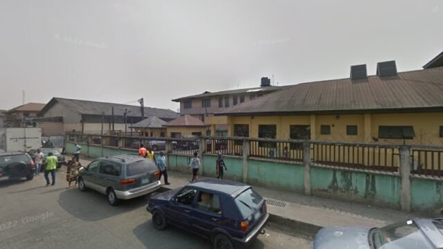 thumbnailpanoidWKp117Or8KCenZJecXwsSwcb_clientsearch.gws-prod.gpsw800h500yaw93.01499pitch0thumbfov100.jpeg