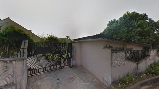 thumbnailpanoidY1dh_2diliWZ9QJeDu9vXQcb_clientsearch.gws-prod.gpsw800h500yaw153.65295pitch0thumbfov100.jpeg