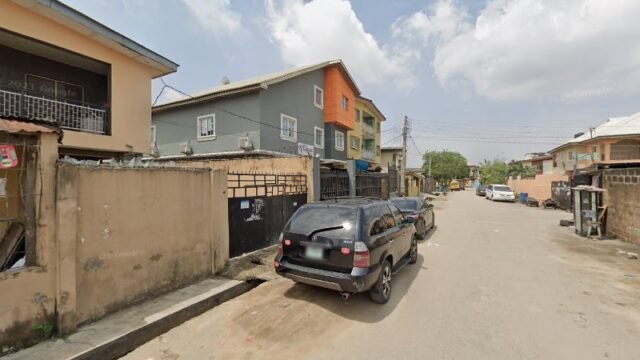 thumbnailpanoidYeTGau2Xjg0ZOWjUpFy3Wgcb_clientsearch.gws-prod.gpsw800h500yaw82.92876pitch0thumbfov100.jpeg